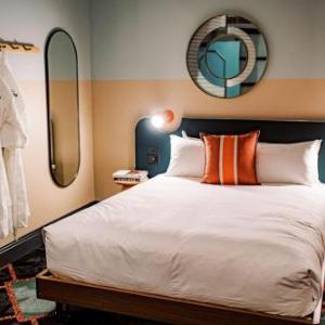 The Barracks Precinct Manly Hotels - Stay at Hotel Steyne