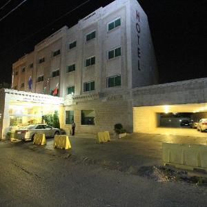 Al Thuraya Hotel