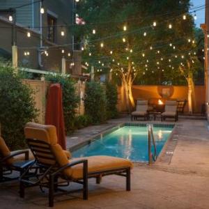 Hampton Inn By Hilton New Orleans-St. Charles Ave./Garden District