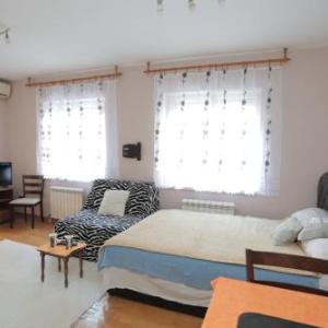 Apartments Leon