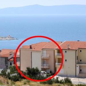 Apartments with a parking space Makarska - 6667