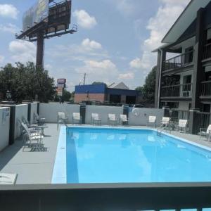 Hotels near Tennessee Aquarium - Motel 6 Chattanooga - Airport