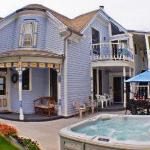Hotels near Belly Up Aspen - The Snow Queen Lodge and Cooper Street Lofts