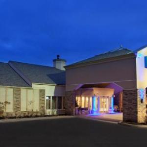 Holiday Inn Express Hotel & Suites Pittsburgh Airport By IHG