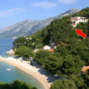 Apartments by the sea Brela Makarska - 2713