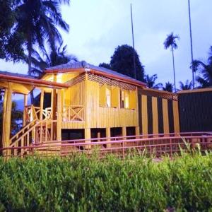 Misty Hills Resort