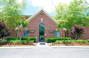 HomeStay Suites hotel near Gaylord Opryland Resort & Convention Center