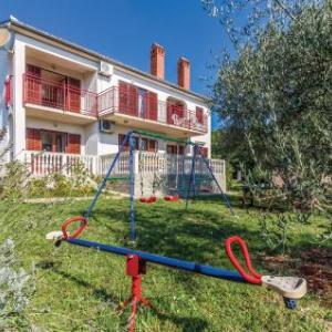 Holiday home Segotici III