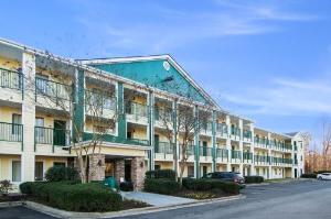 HomeTowne Studios Raleigh – Durham, Durham