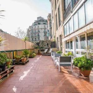 360 Hostel Borne