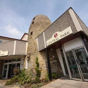Hotels near The Carriageworks Leeds - Britannia Hotel Leeds