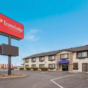 Econo Lodge Inn & Suites