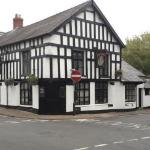 Hotels near Blake Theatre - Queens Head Inn