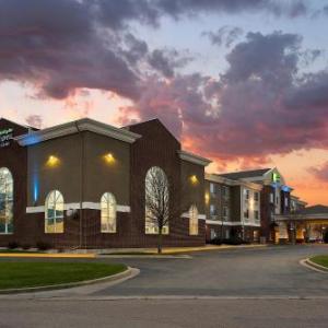 Holiday Inn Express Hotel & Suites Brookings