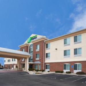 Hotels near Springdale Nazarene Church - Holiday Inn Express Hotel & Suites Cincinnati-Blue Ash