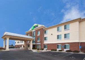 Holiday Inn Express Hotel & Suites Cincinnati-Blue Ash, an IHG Hotel, Blue Ash