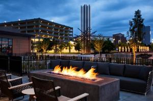 AC Hotel by Marriott Bloomington Mall of America, Bloomington