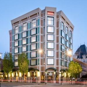 Hotels near Capital Ballroom Victoria - The Magnolia Hotel & Spa