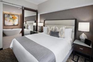 JW Marriott Houston Downtown, Houston
