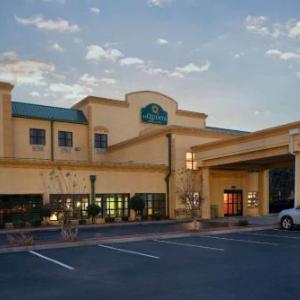 La Quinta Inn & Suites by Wyndham Knoxville East