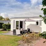 Comfy chalet with a dishwasher next to the forest Rijssen 