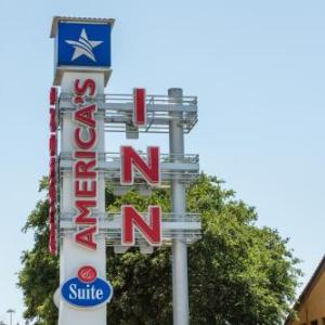 Hotels near Fort Bend County Epicenter - America's Inn Houston/Stafford /Sugarland