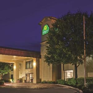 La Quinta Inn & Suites by Wyndham San Marcos