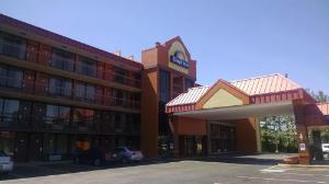 Days Inn by Wyndham Bristol, Bristol
