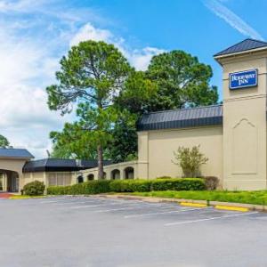 Hotels near Walker County Fairgrounds Huntsville - Rodeway Inn