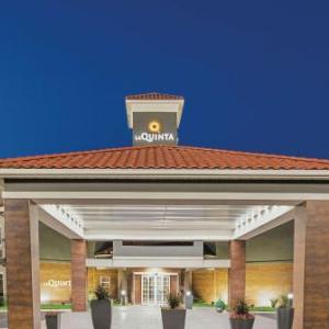 La Quinta Inn & Suites by Wyndham Fort Worth North