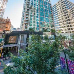 Hotels near MIA Nightclub Vancouver - Carmana Plaza