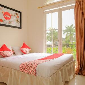 OYO Life 414 Loji Rejo Guest House