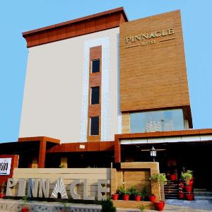 Pinnacle by Click Hotels Lucknow