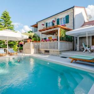 Apartments Villa Camellia - Adults Only