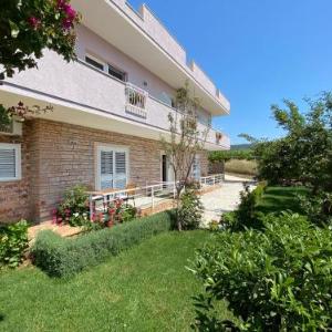 Aparthotel PAJA Ksamil