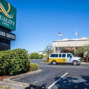 Quality Inn Grand Suites Bellingham