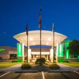 Dowdy Ficklen Stadium Hotels - Holiday Inn Greenville