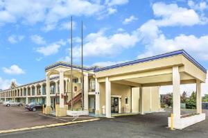 Days Inn by Wyndham Ashland, Ashland
