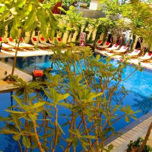 La Residence Watbo Hotel