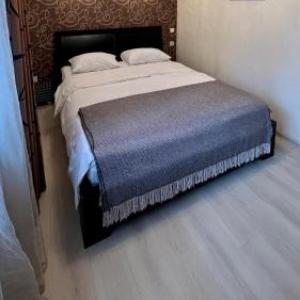 Apartment on Nauki Avenue 102