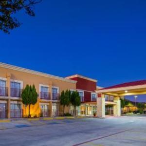 San Antonio Raceway Hotels - Best Western Plus Atrium Inn