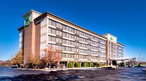 Holiday Inn Hotel & Suites Warren, an IHG Hotel, Warren