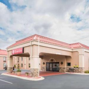 Ramada by Wyndham Hendersonville