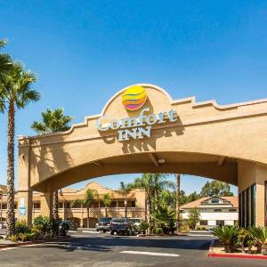 Comfort Inn & Suites Moreno Valley near March Air Reserve Base