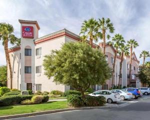 Comfort Suites Palm Desert I-10, La Quinta