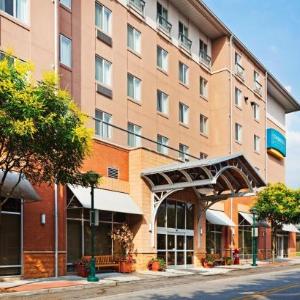 Staybridge Suites Chattanooga Downtown - Convention Center an IHG Hotel