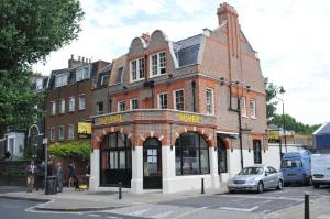 The Grange Pub, Newington