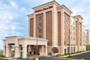 Hampton Inn & Suites Cleveland-Beachwood, Beachwood