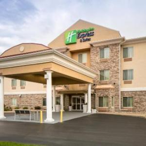 Holiday Inn Express Hotel And Suites Clinton