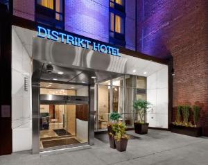 Distrikt Hotel New York City, Tapestry Collection by Hilton hotel near Jacob K. Javits Convention Center